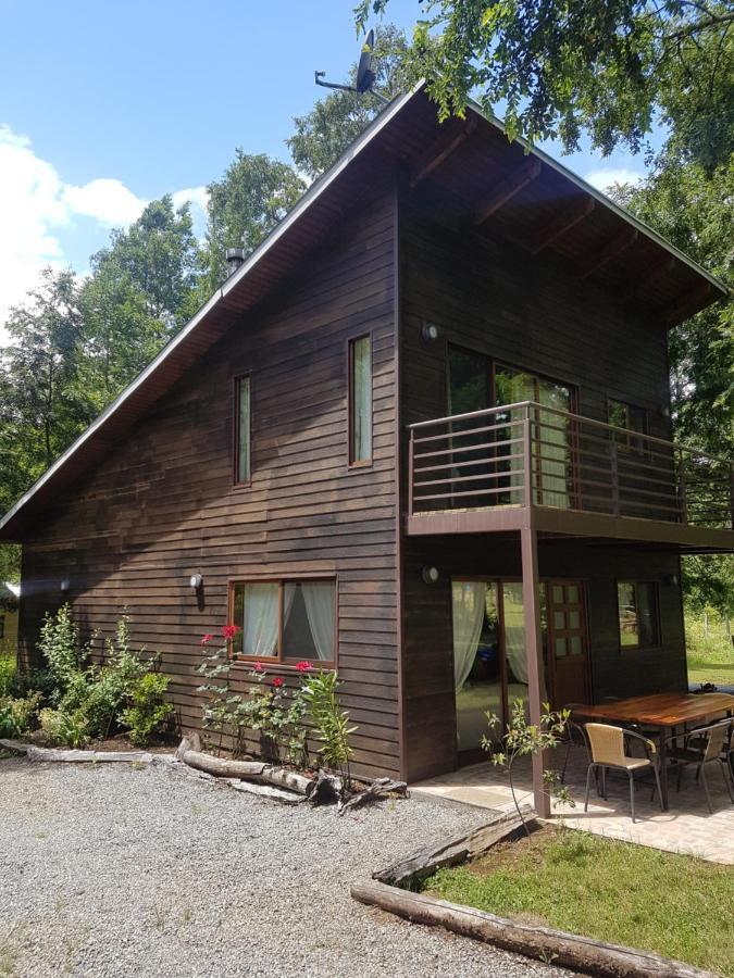 Cabanas Alto Bosque 푸콘 외부 사진